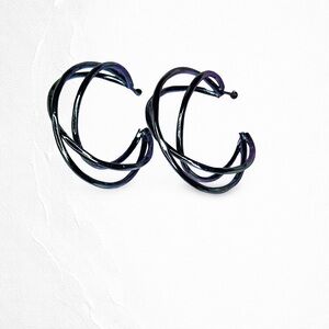 7007. Gunmetal Costume Hoop Earrings